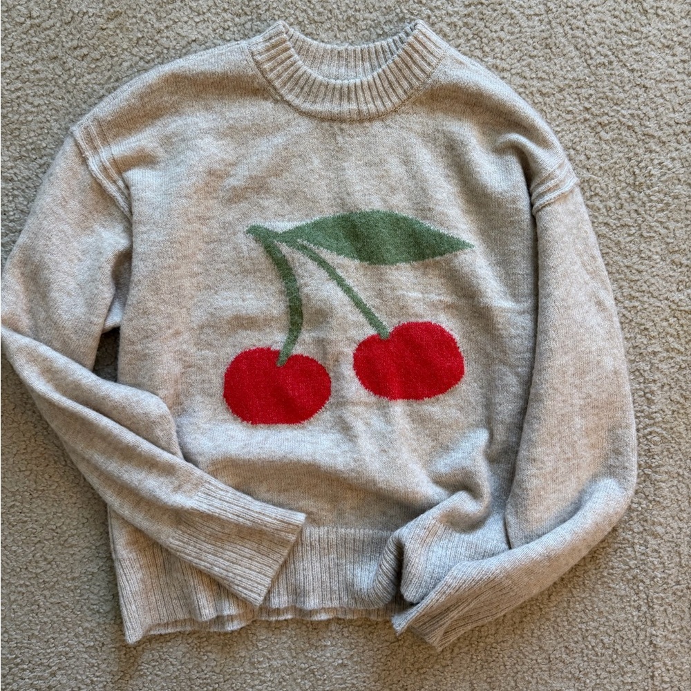 VGUC American eagle oatmeal tan sweater with cherries size small